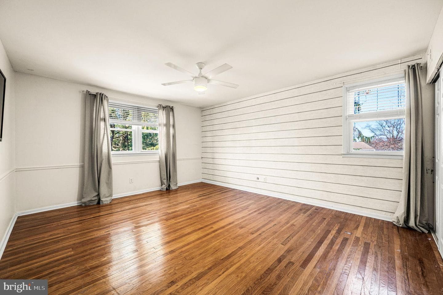 947 Barnswallow Lane photo 30