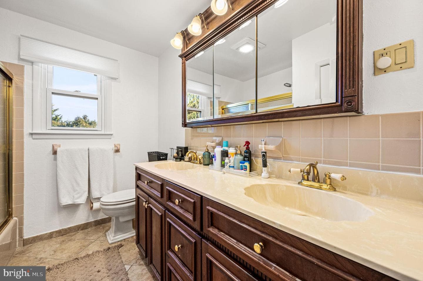 947 Barnswallow Lane photo 38
