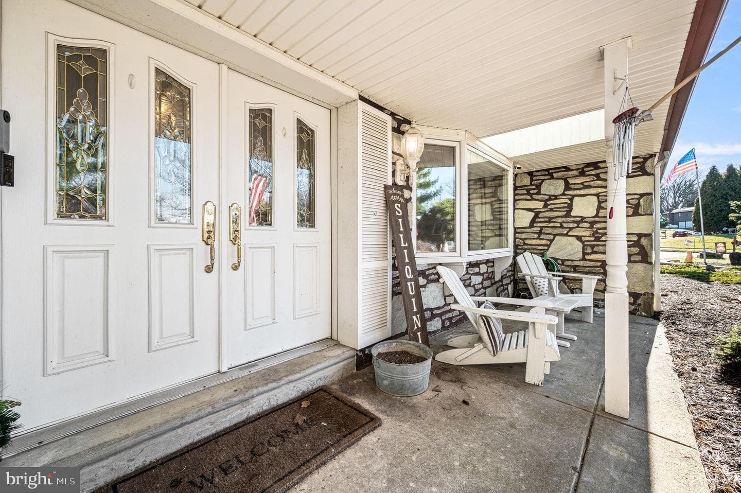 947 Barnswallow Lane photo 4