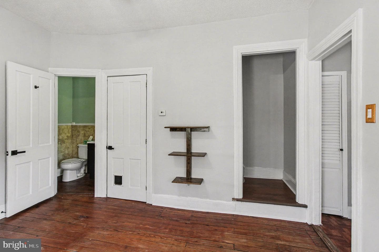 2 Walnut Street photo 10