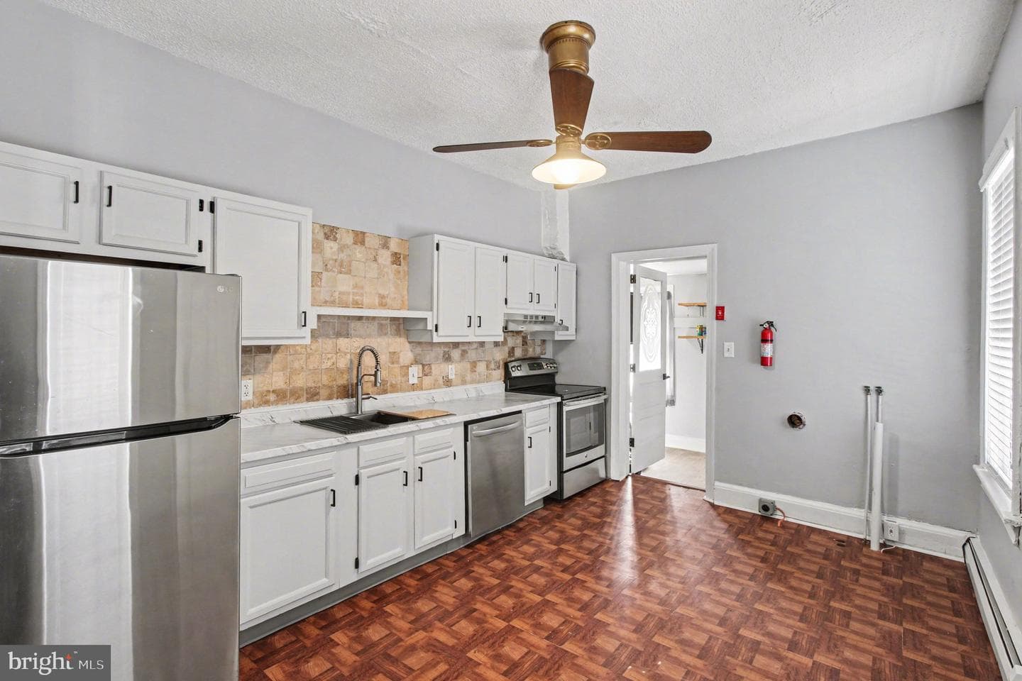 2 Walnut Street photo 12