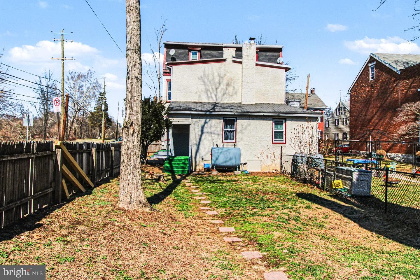 2 Walnut Street photo 27