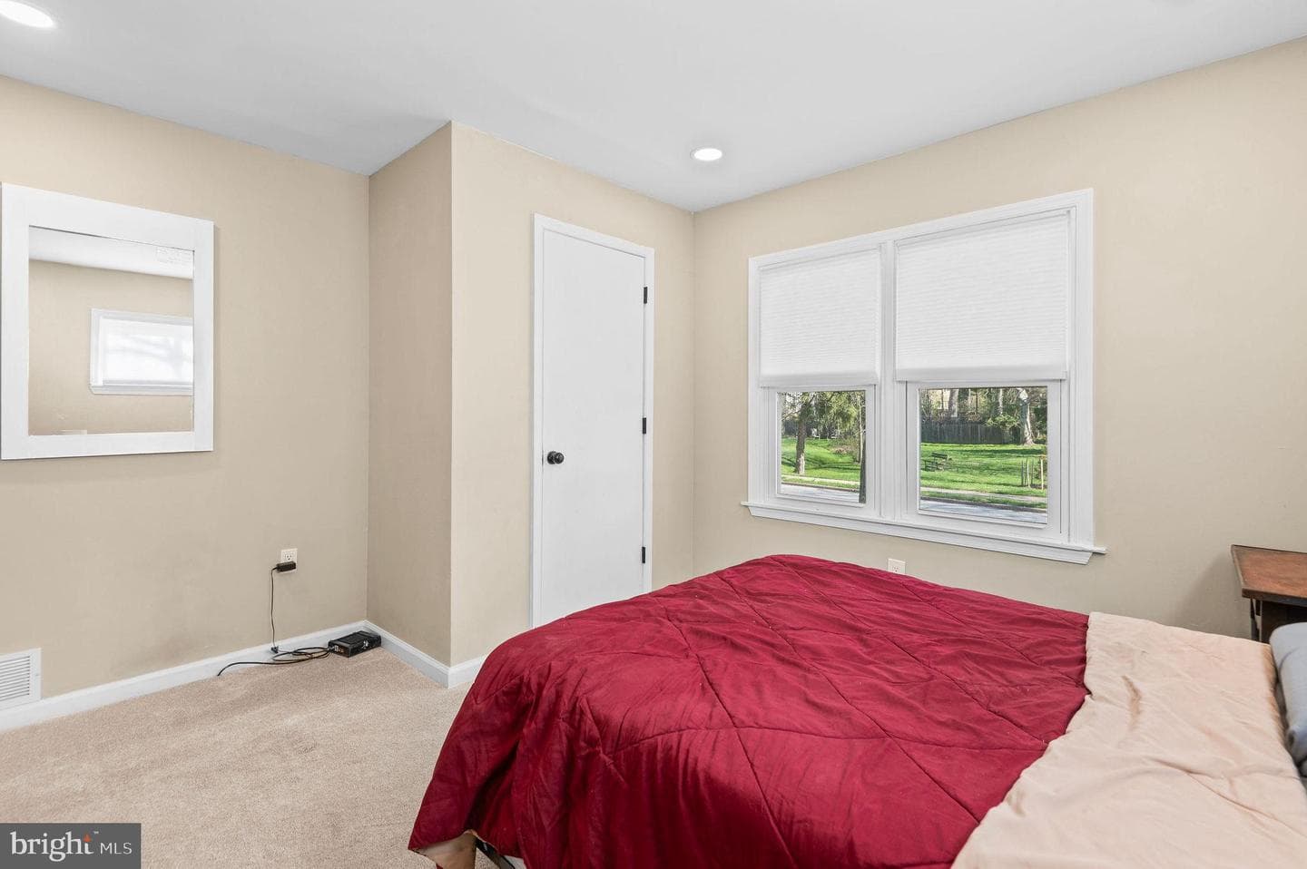 2972 Madison Avenue photo 11
