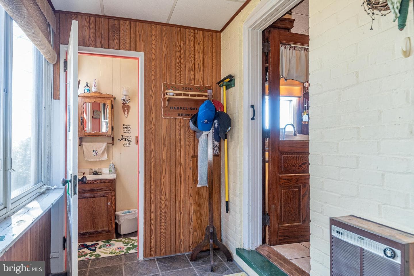 122 Jefferson Street photo 19