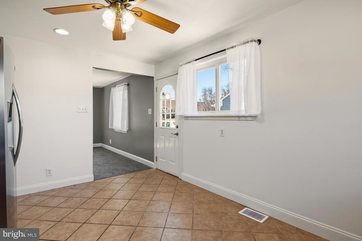 416 Stuart Lane photo 14