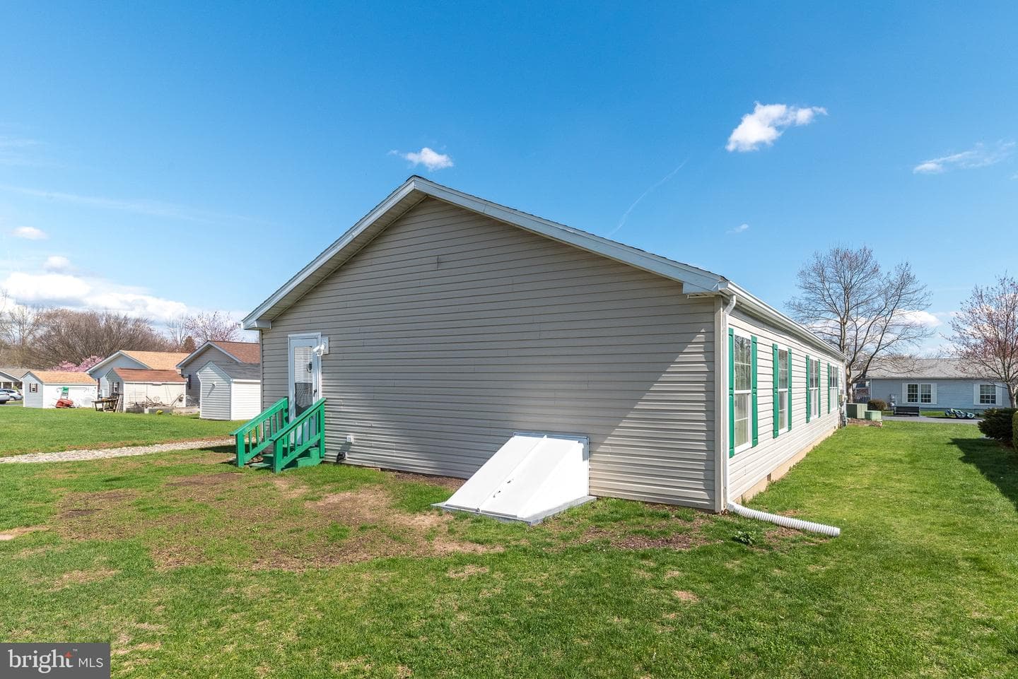 307 Carver Lane photo 37