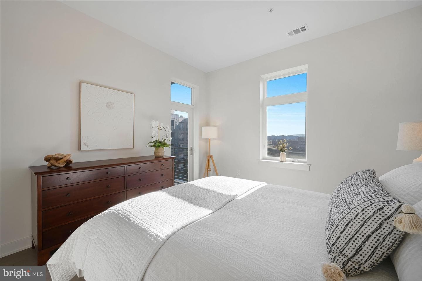 575 S Goddard Boulevard #505 photo 16