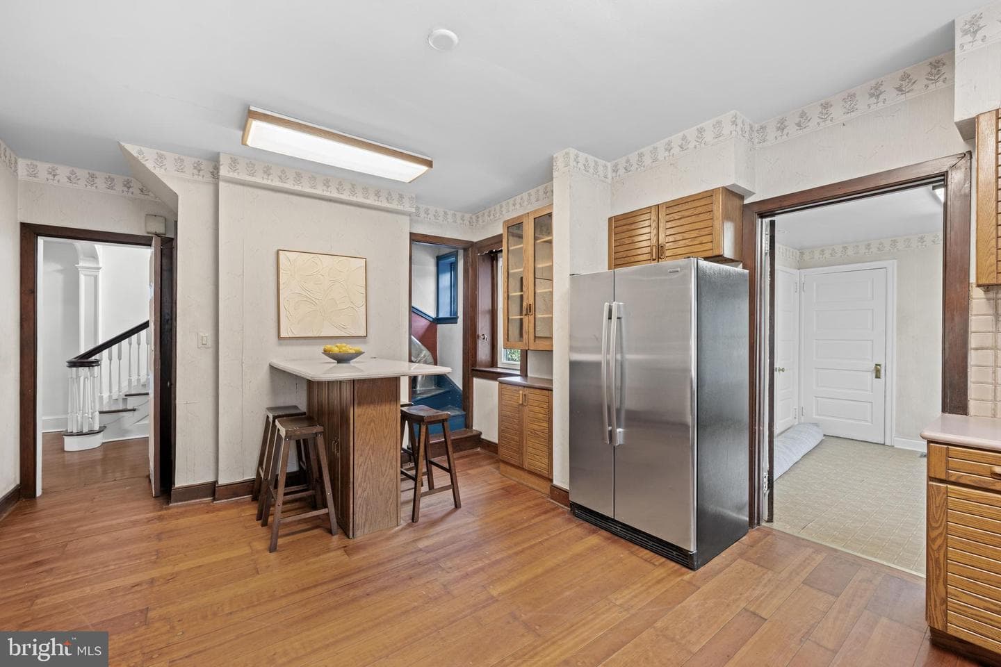 111 E Montgomery Avenue photo 24