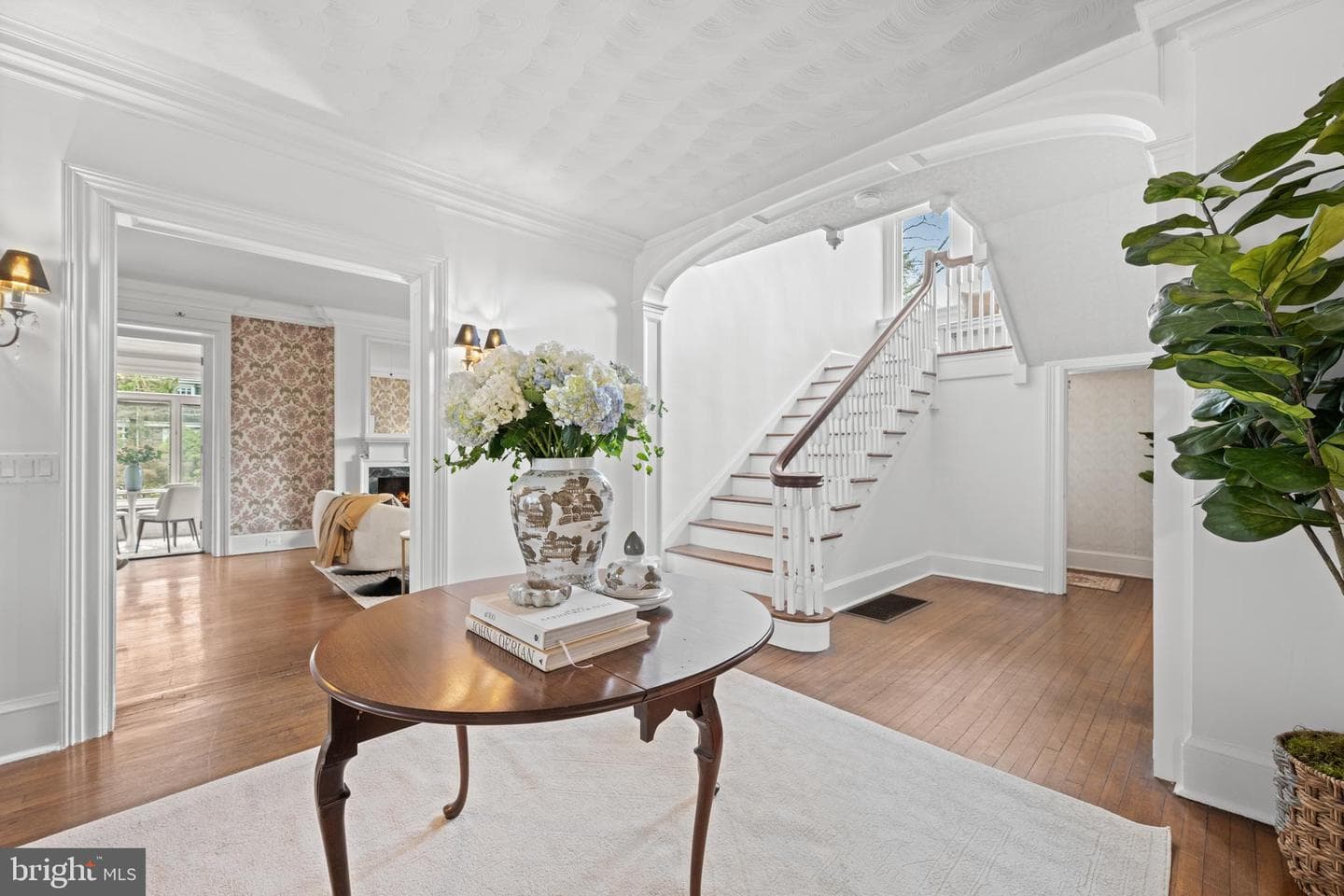 111 E Montgomery Avenue photo 4