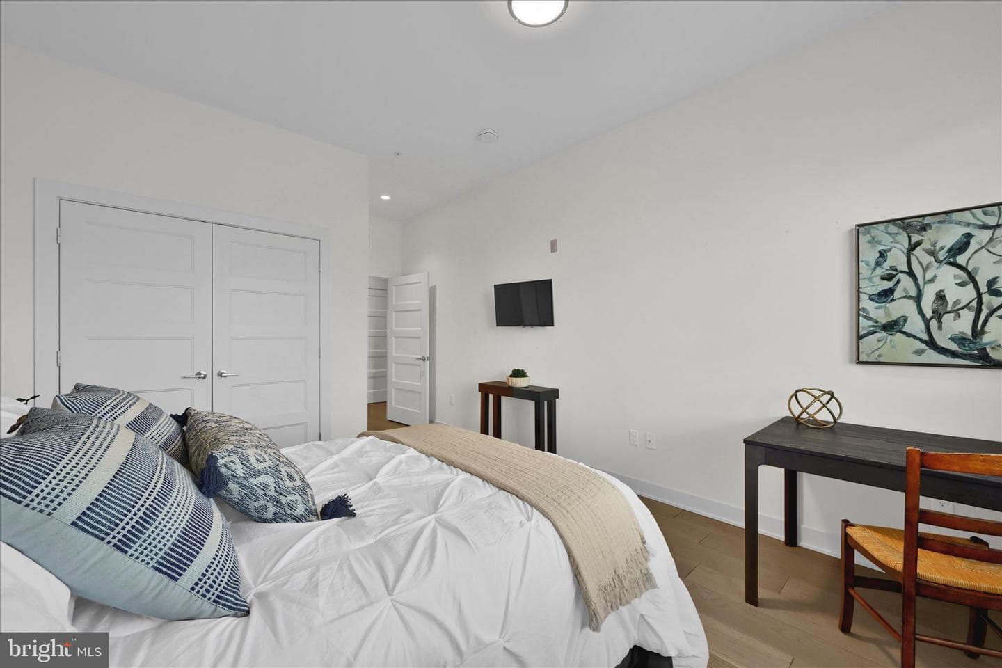 575 S Goddard Boulevard #215 photo 17