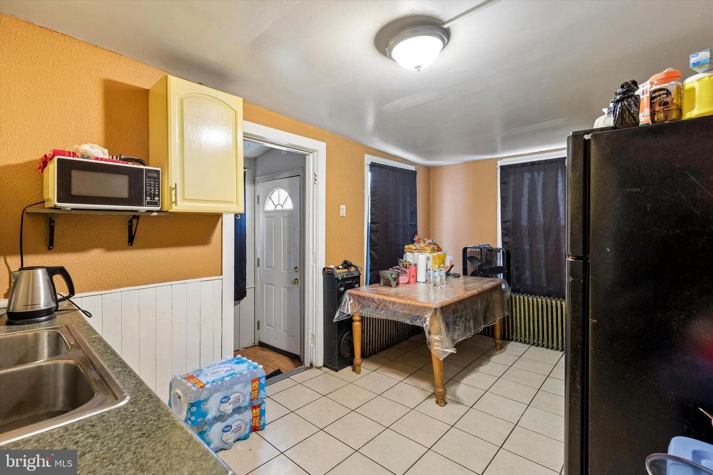 651 Corson Street photo 5
