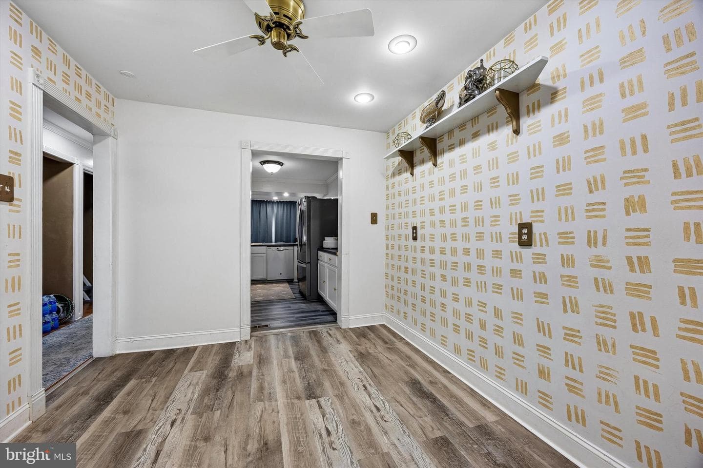 318 Parkview photo 4