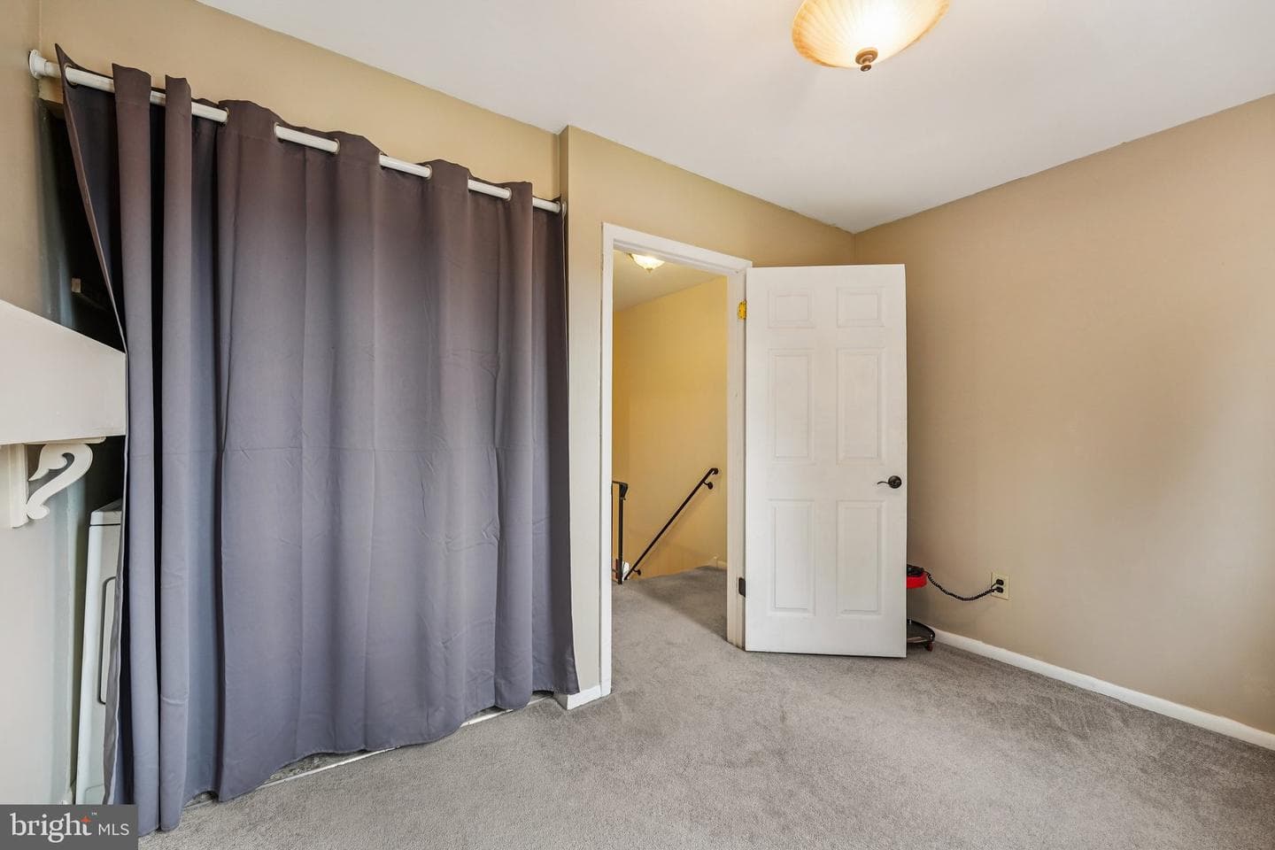 427 Bridge Street photo 18