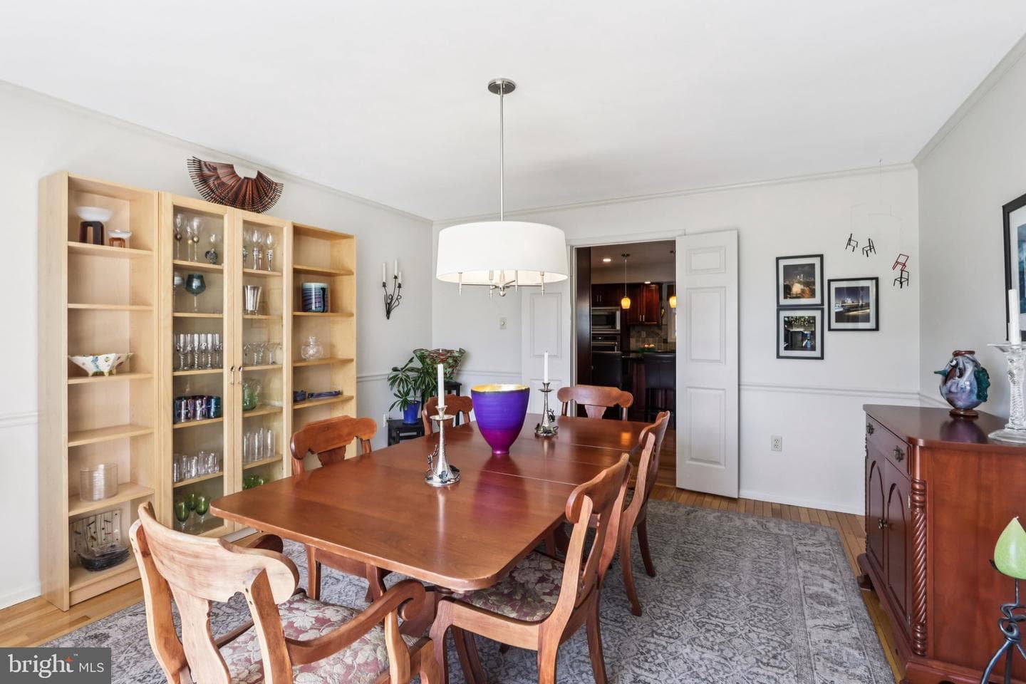 1228 Jarvis photo 18