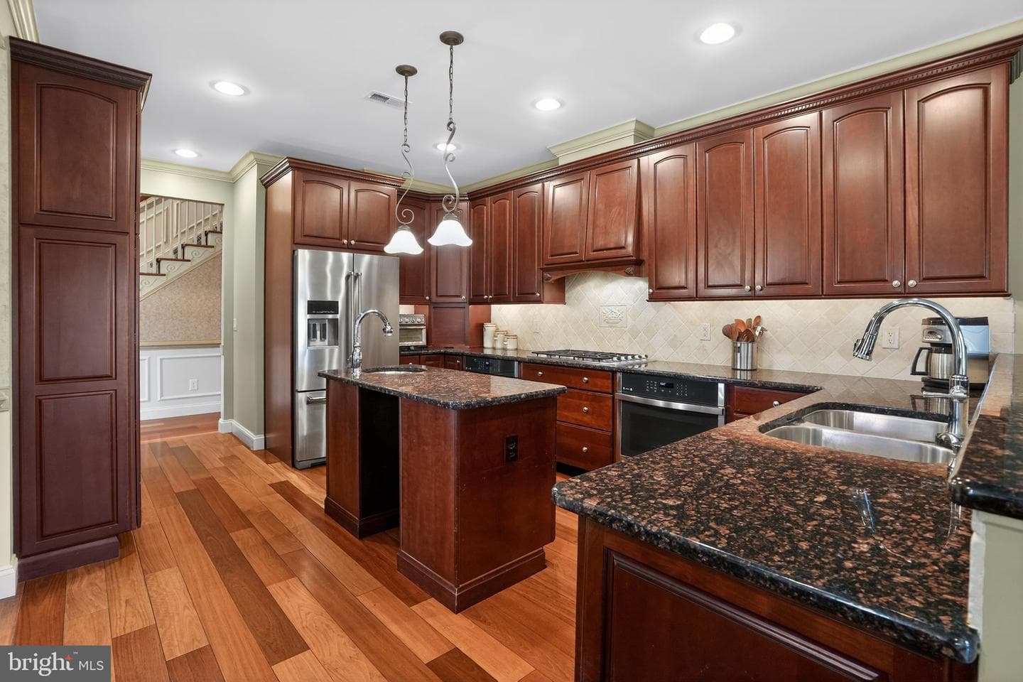 285 Country Club Drive photo 19