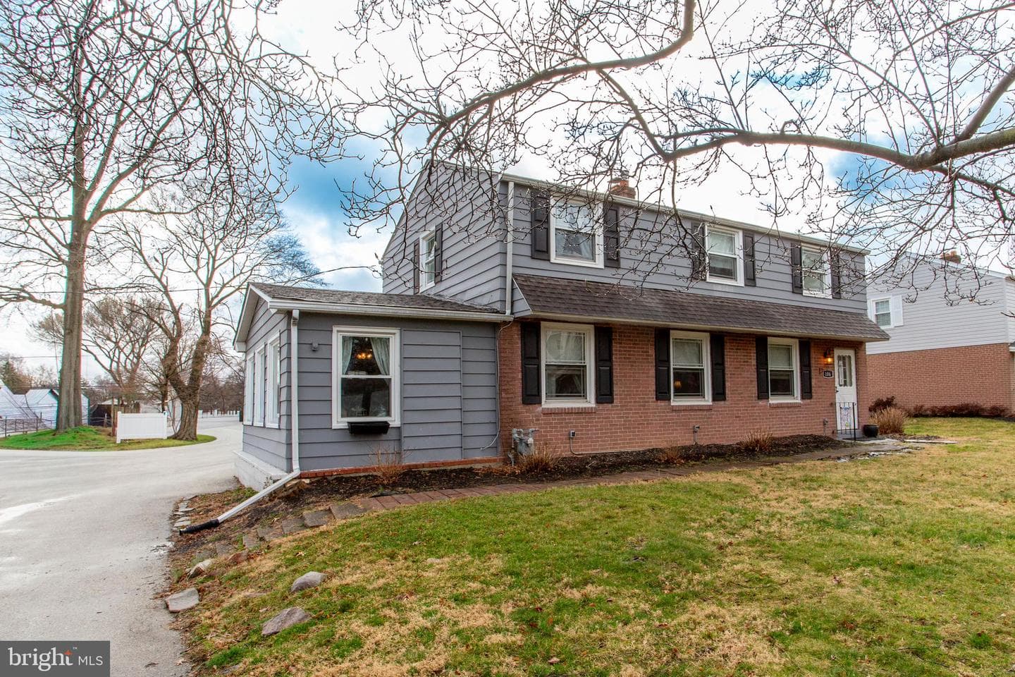106 E. Germantown Pike photo 4