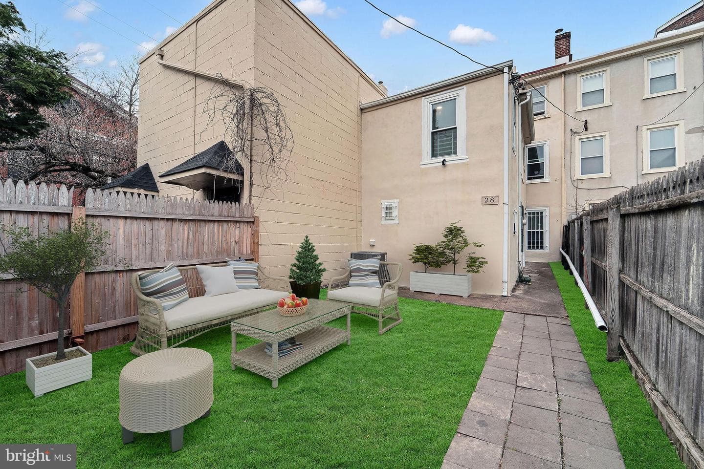 28 W Airy Street photo 40