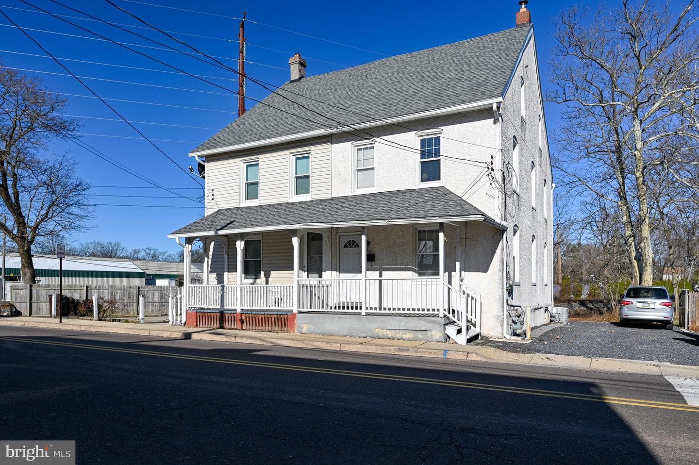 29 W Vine Street