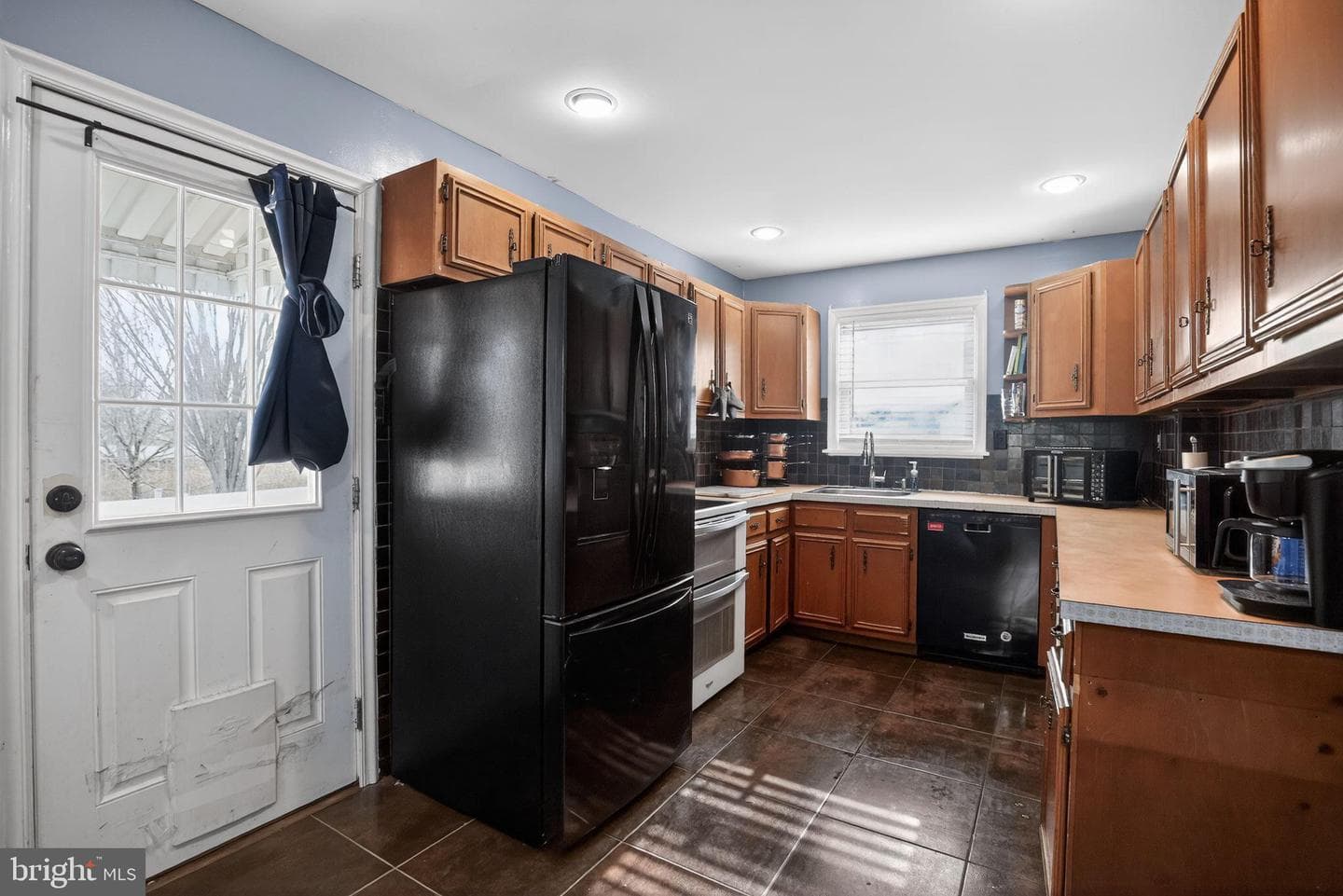 2411 Horsham Road photo 10