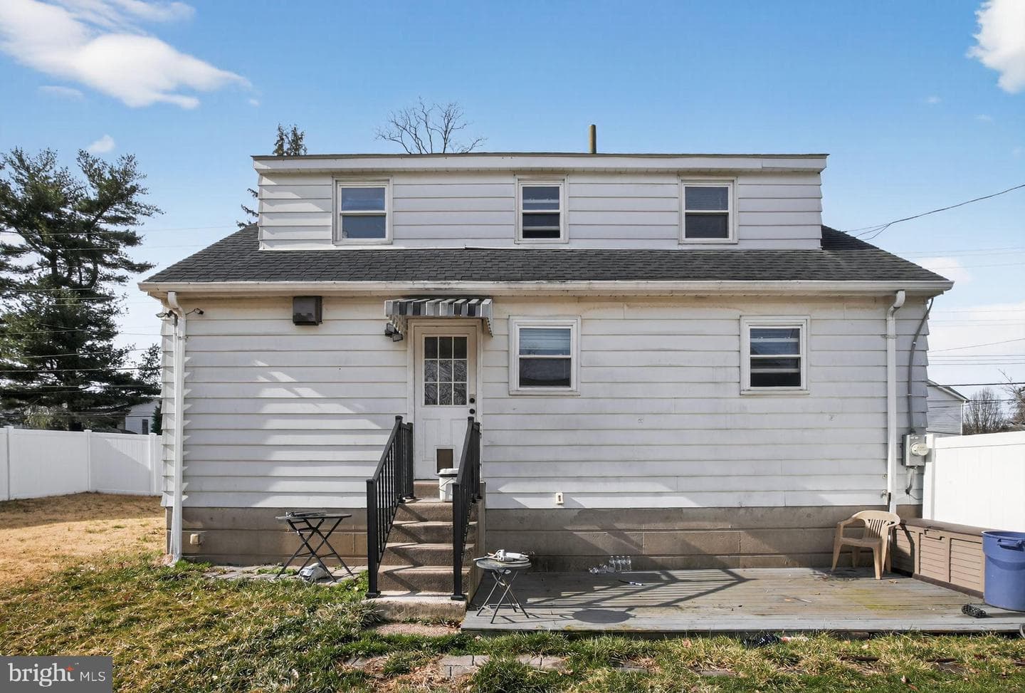 2411 Horsham Road photo 22