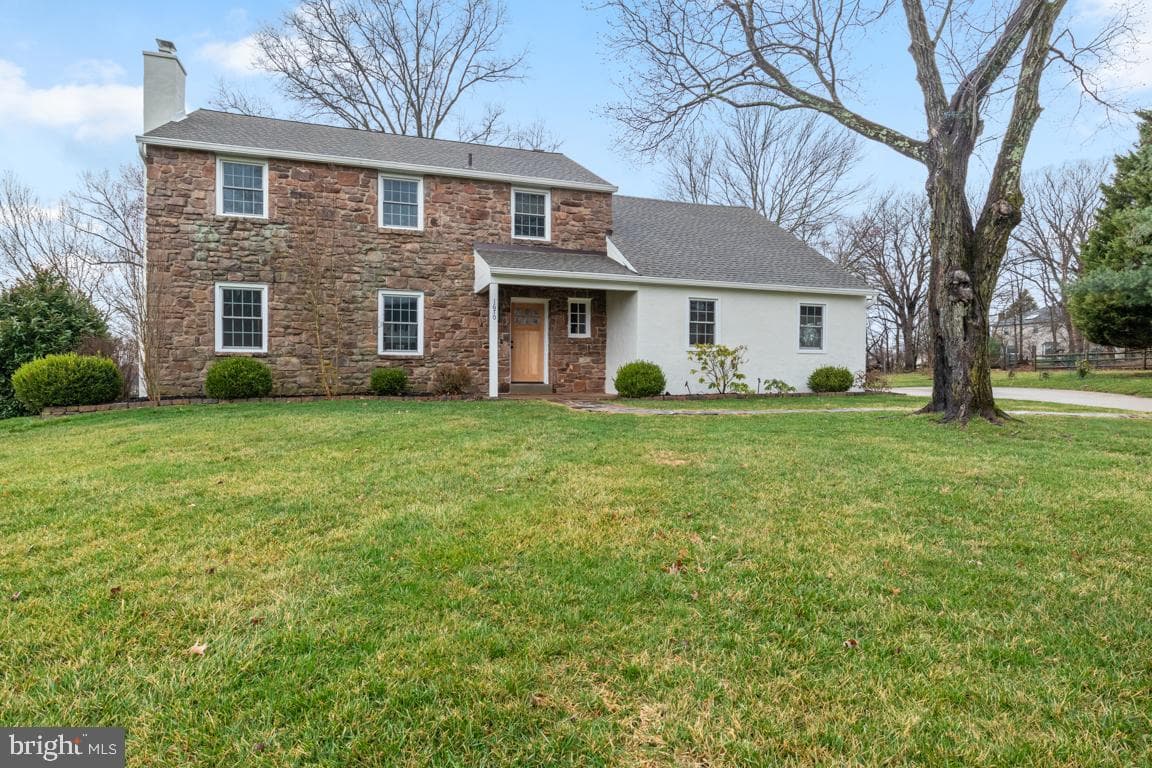 1670 Salem Circle