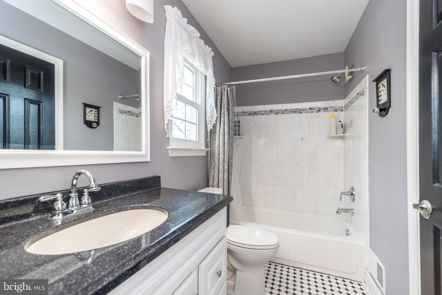 109 Pioneer Drive photo 29