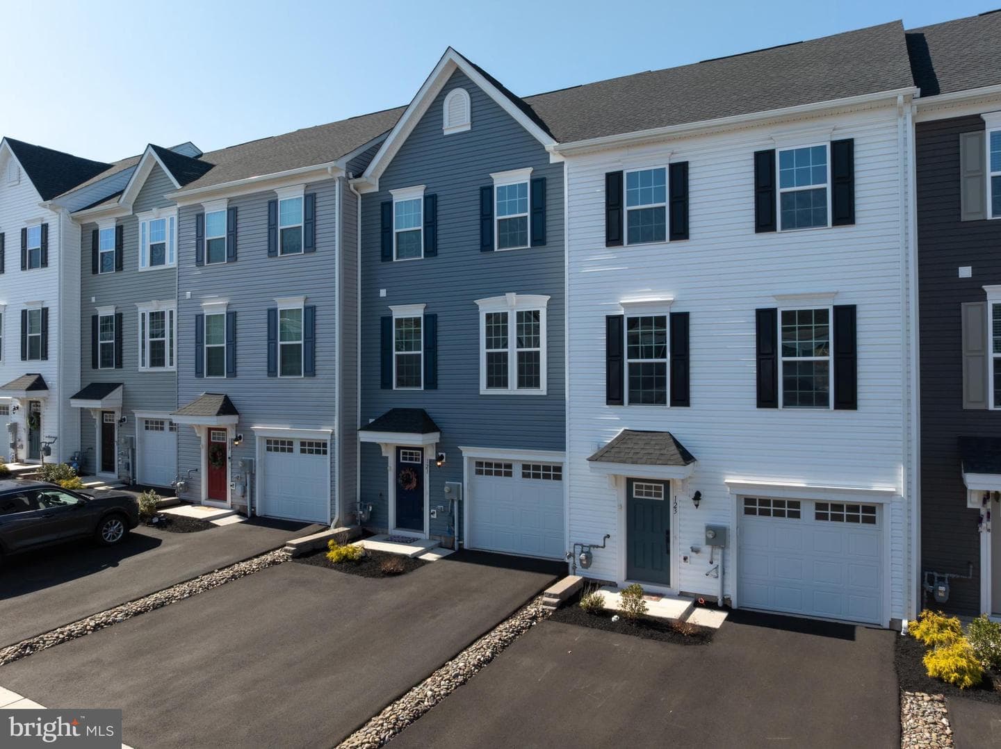 121 Chase Lane