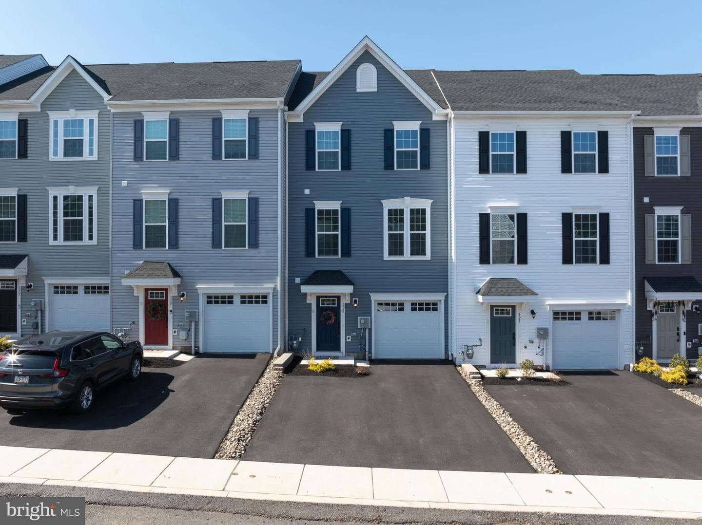 121 Chase Lane photo 34
