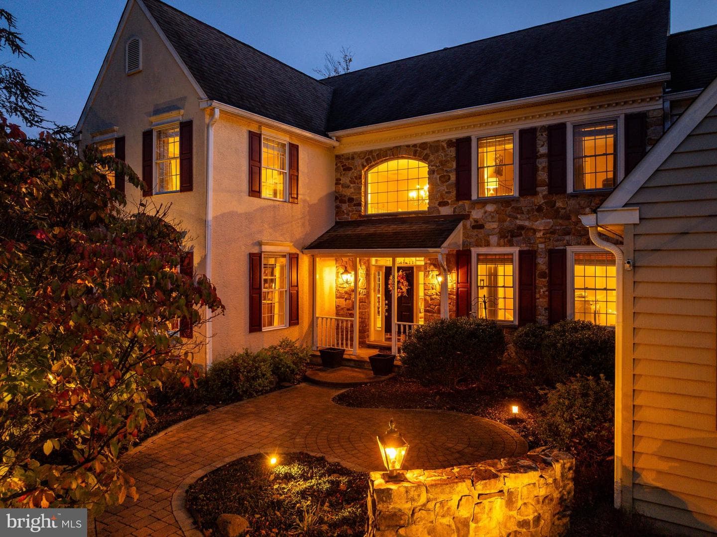 820 Foxfield Road photo 3