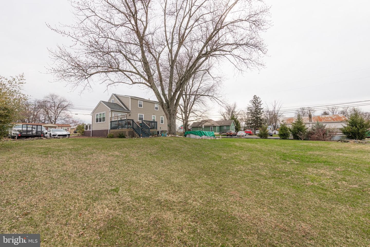 1720 Farmington Avenue photo 34