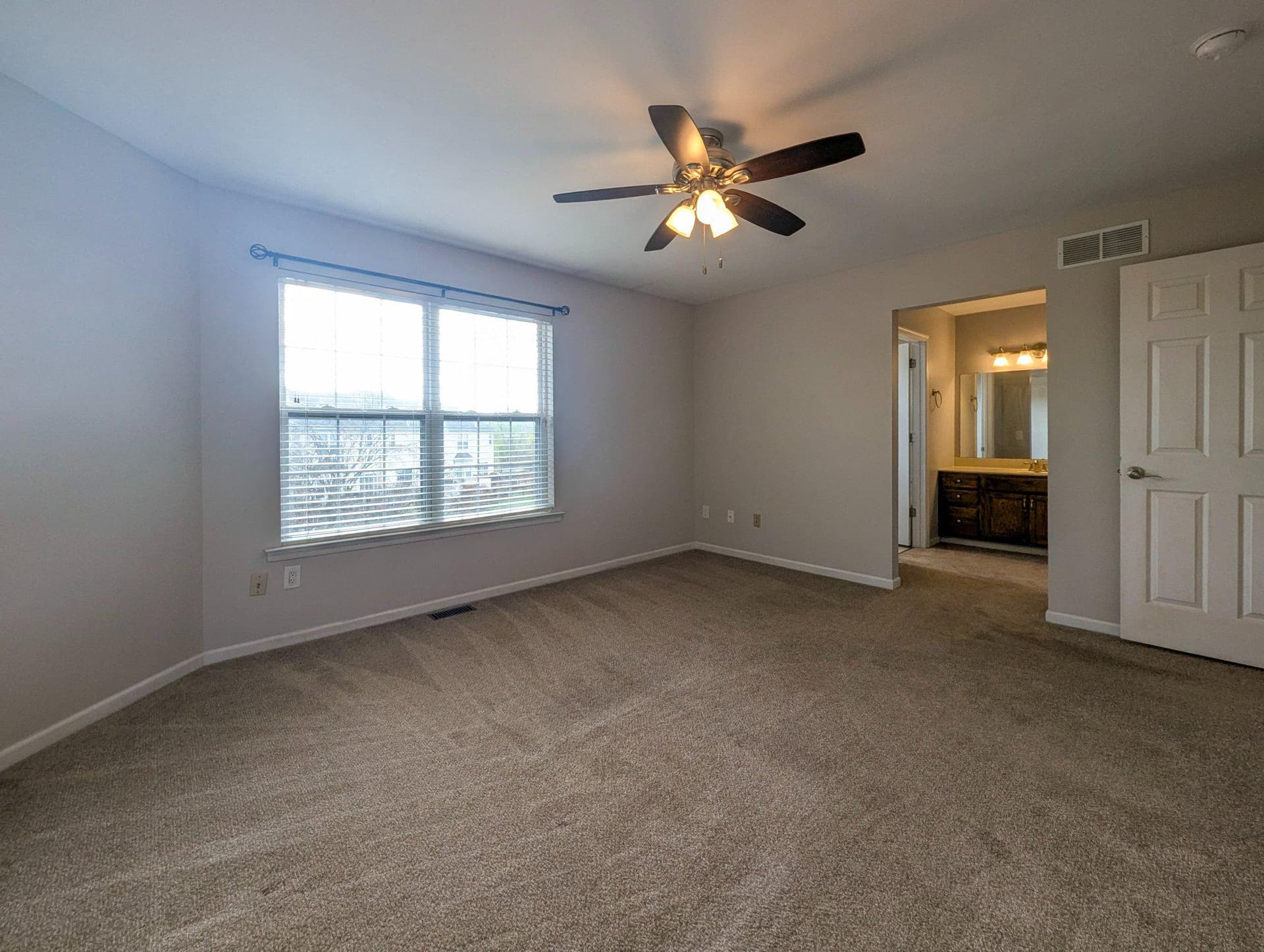 495 Berkshire Drive photo 14