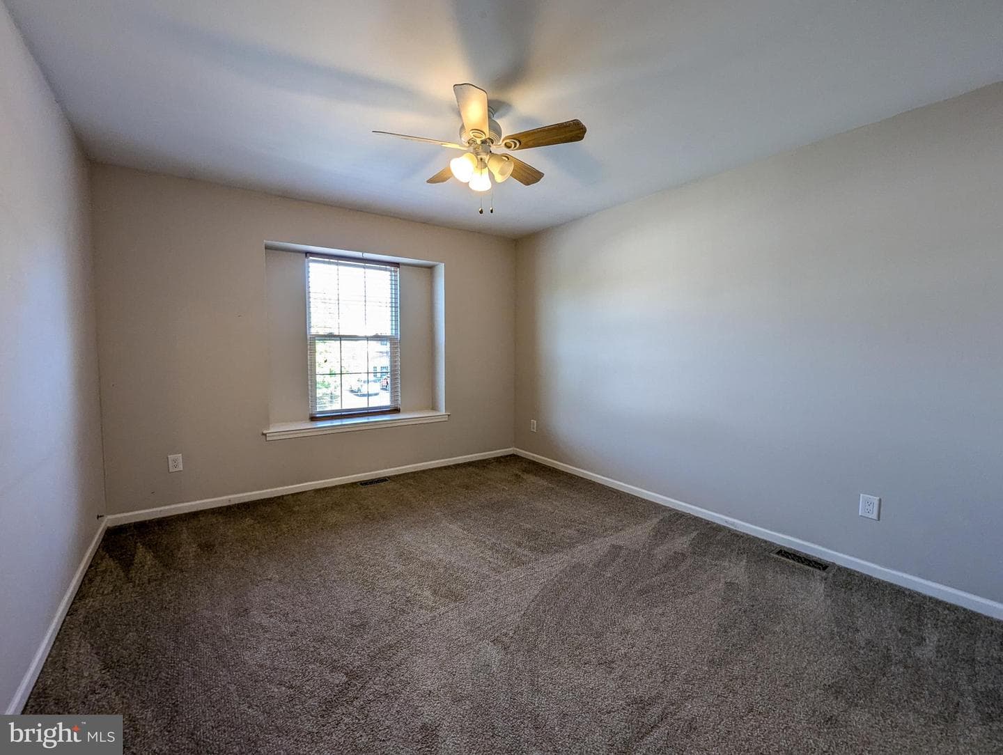495 Berkshire Drive photo 24