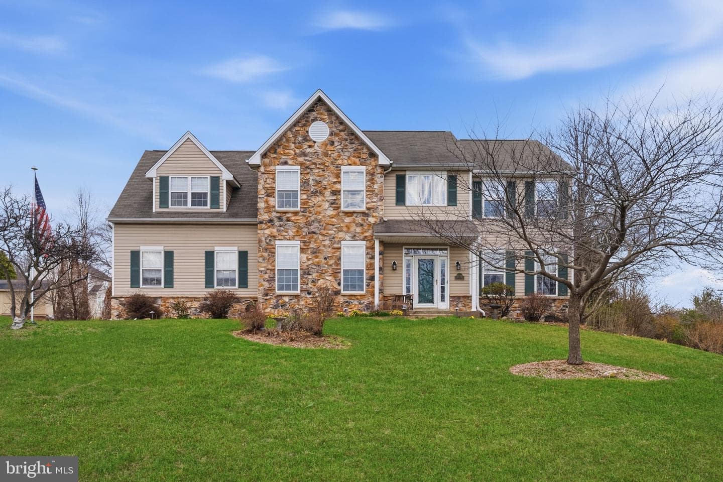 12 Elliot Court