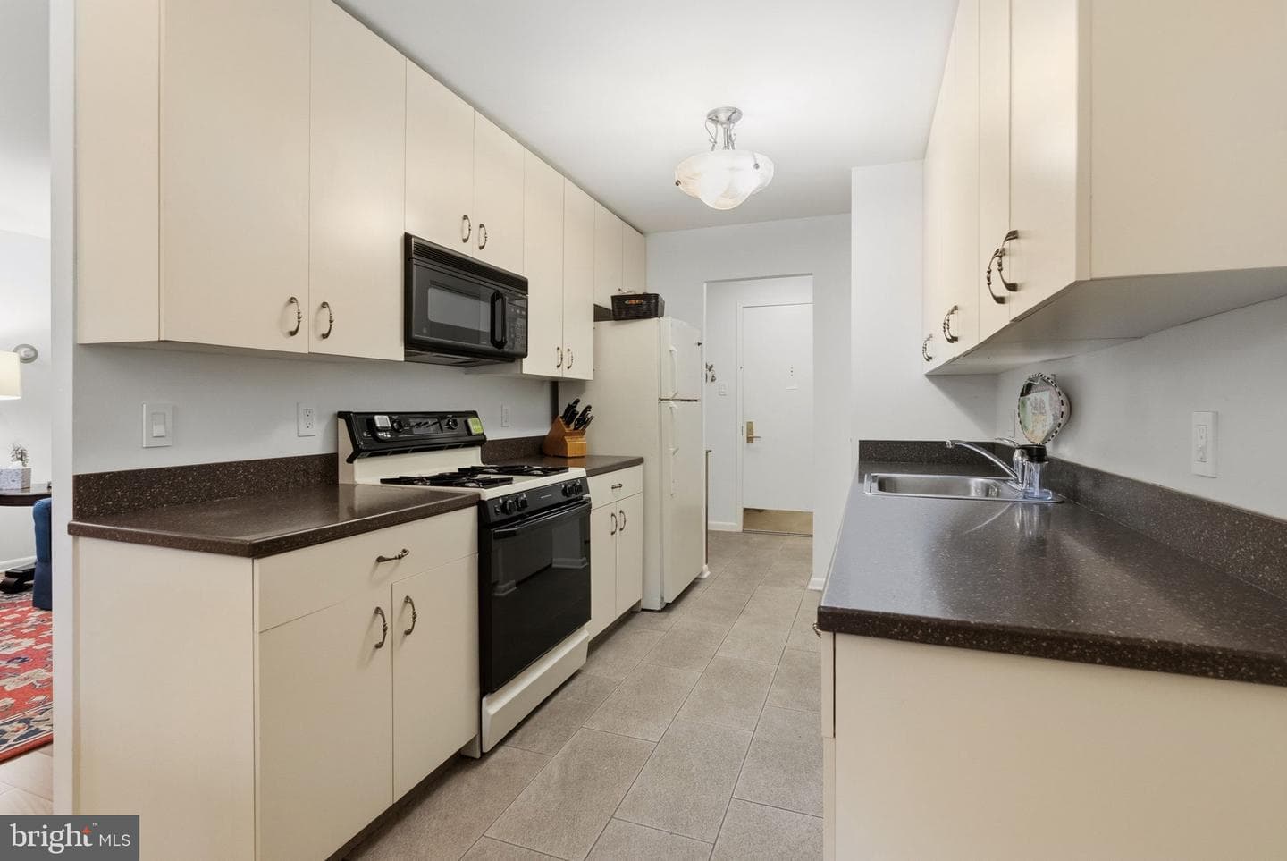 1655 Oakwood Drive #n205 photo 12