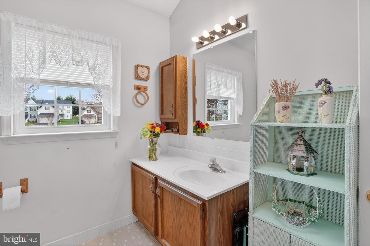 307 Sharon Court photo 32