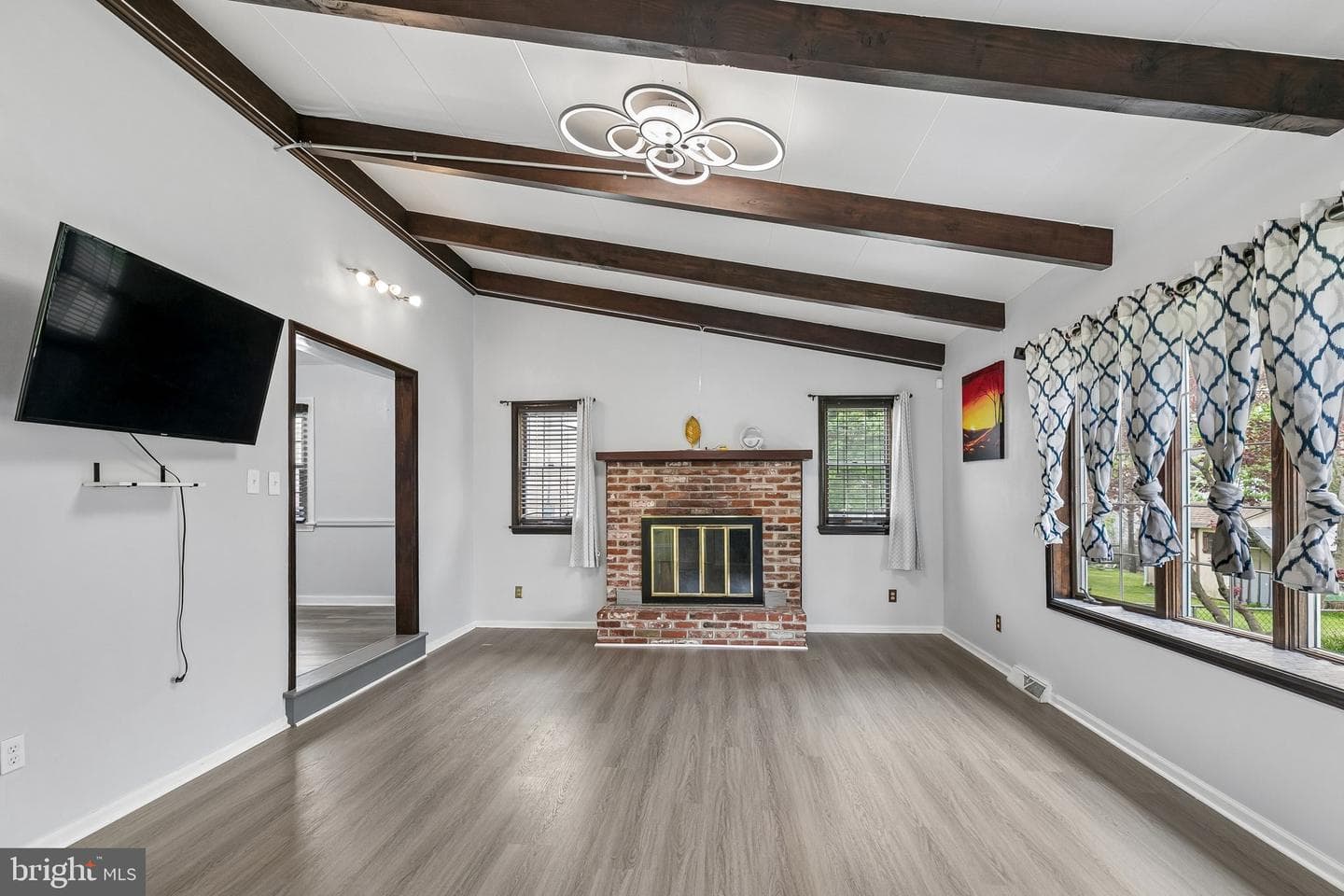 556 Anne Street photo 21