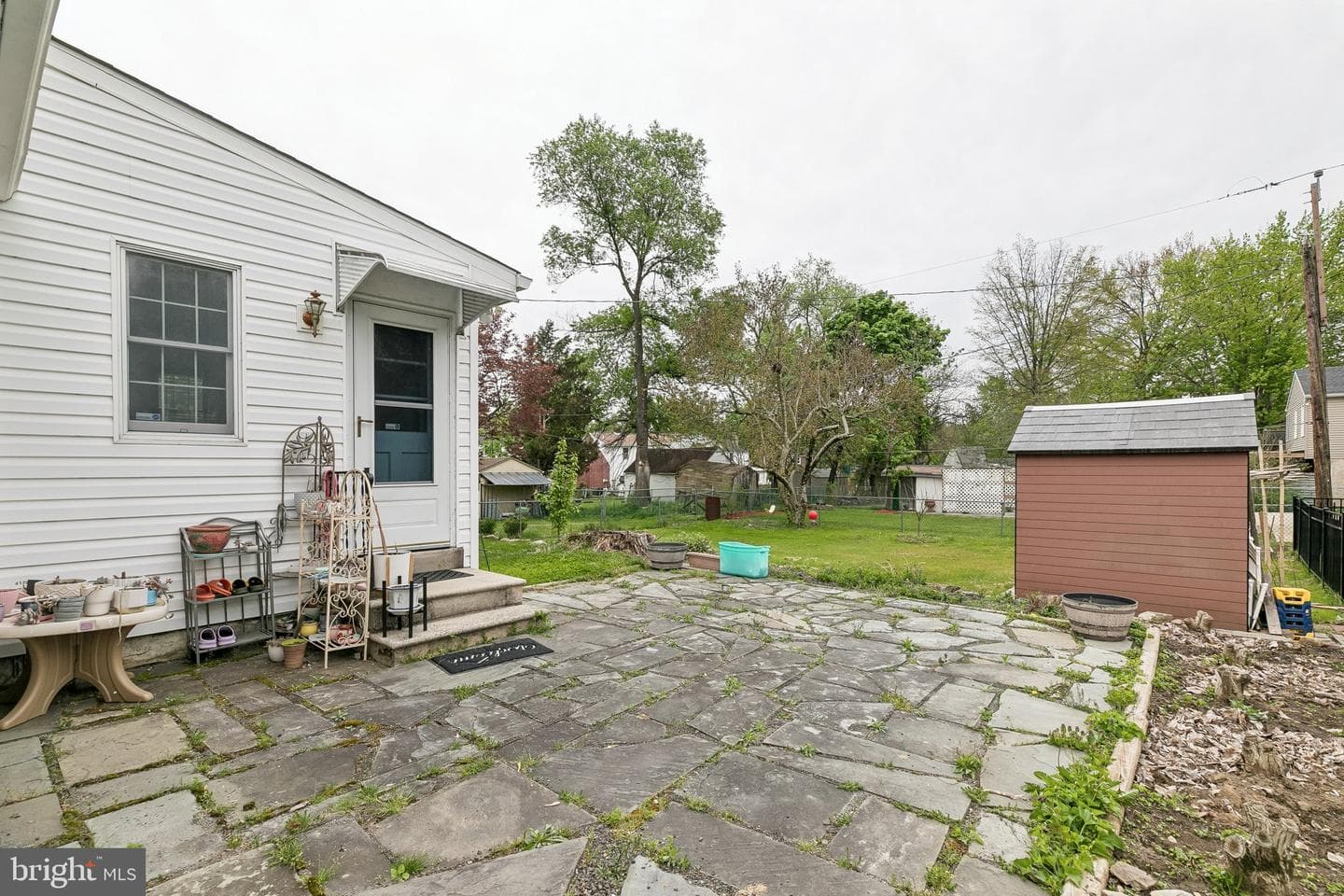 556 Anne Street photo 47