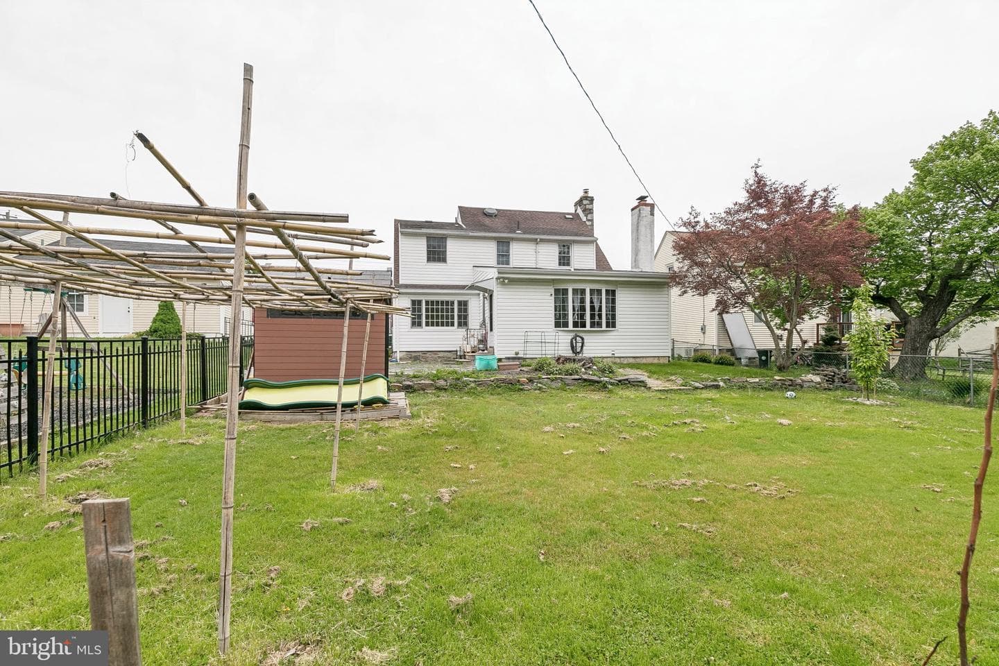 556 Anne Street photo 50