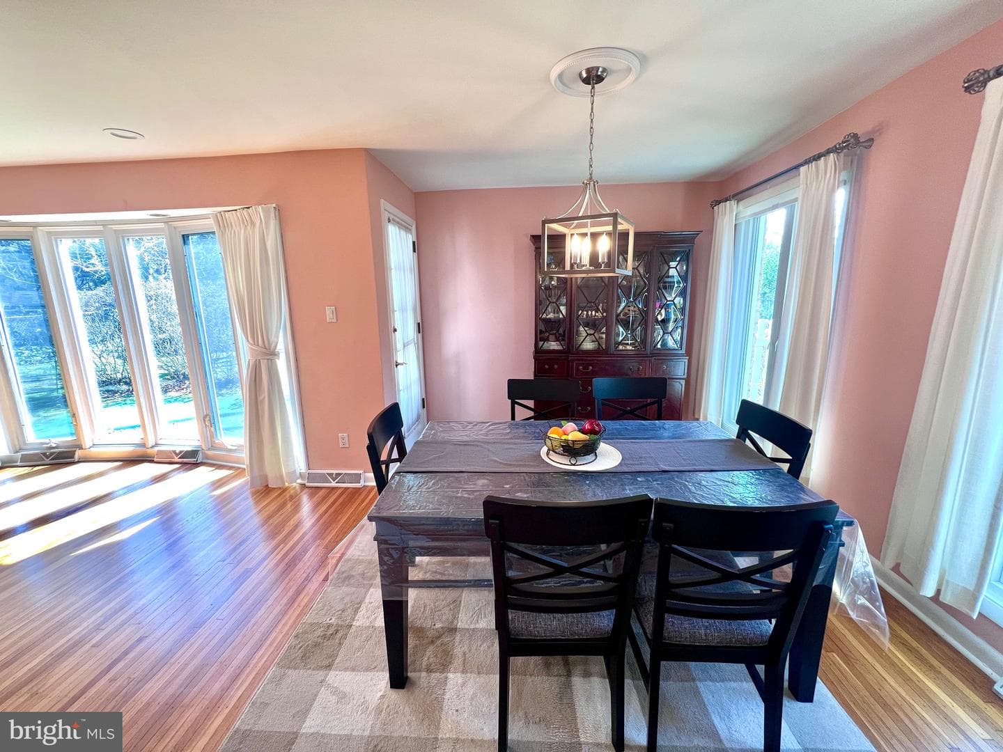 7919 Heather Road photo 11