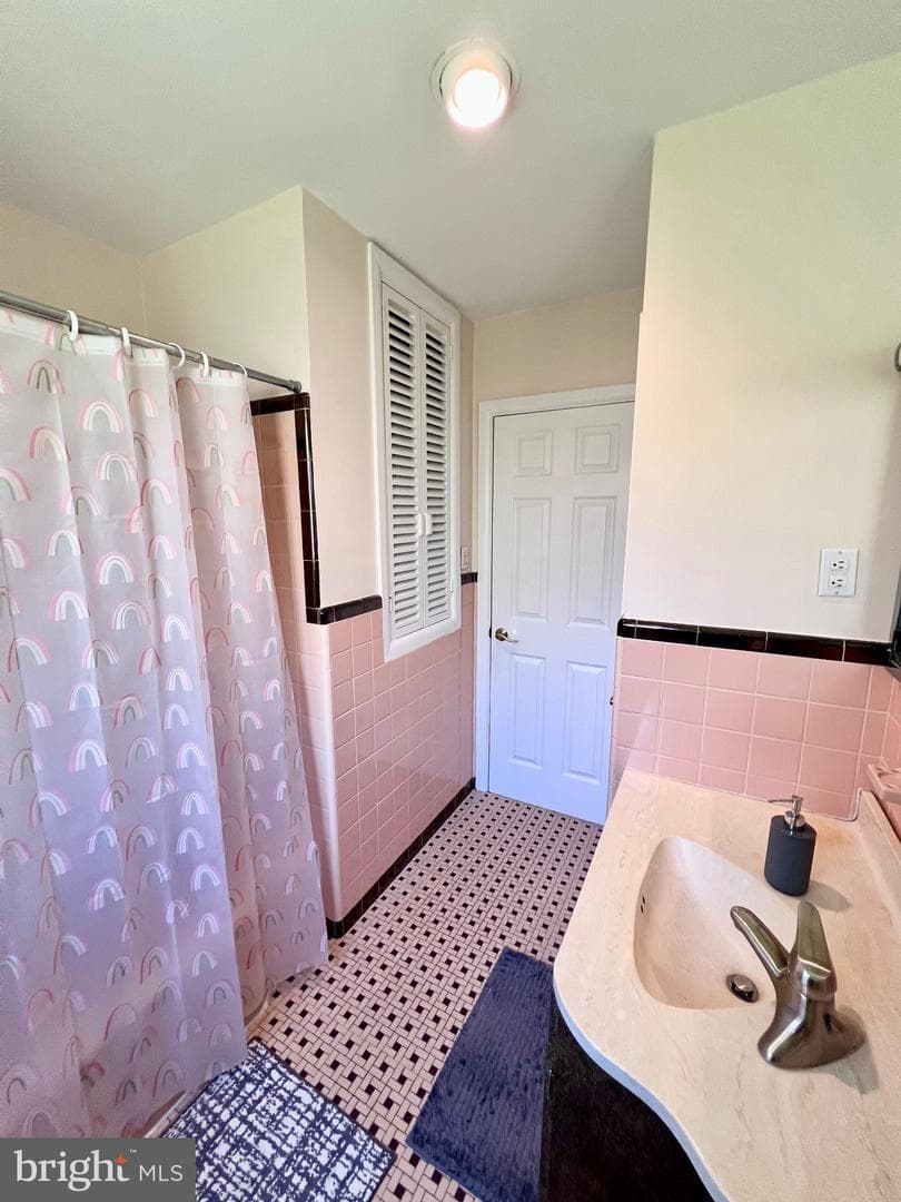 7919 Heather Road photo 26