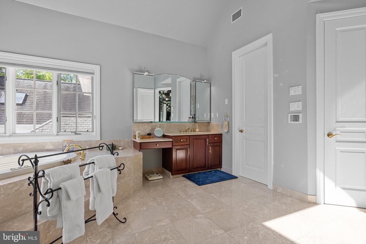 1049 Mckean Road photo 48