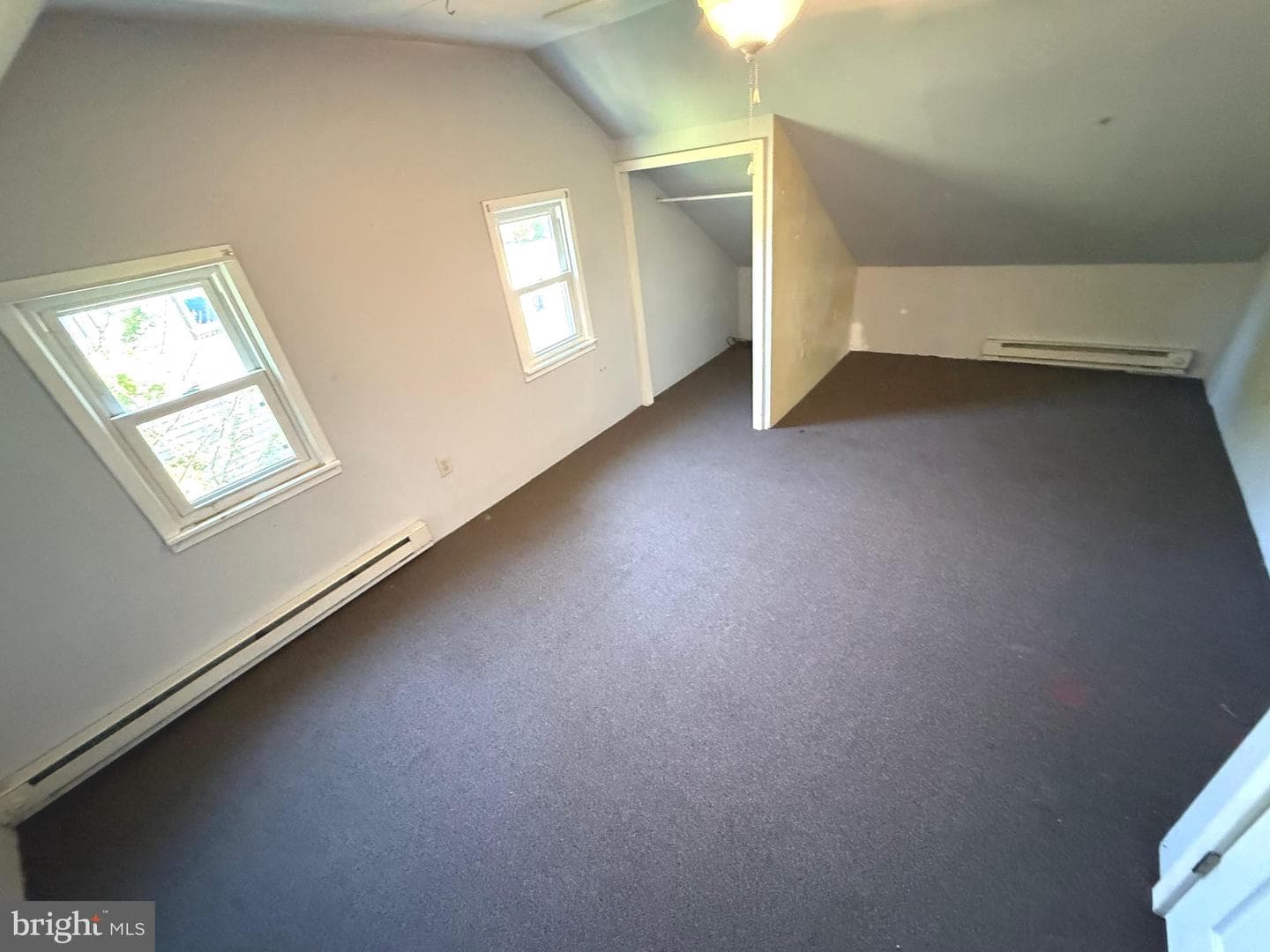 321 W Chestnut Street photo 15