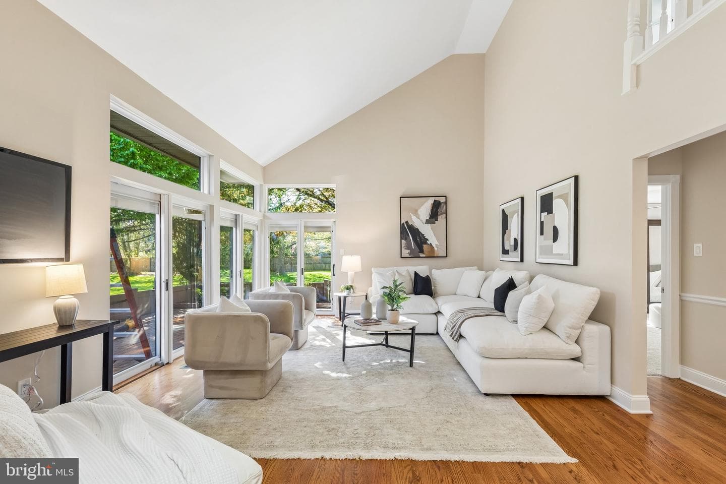 32 Highgate Lane photo 9