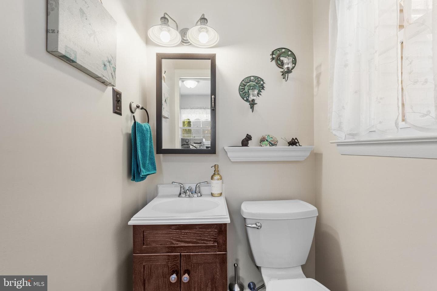 2288 Rebecca Drive photo 13