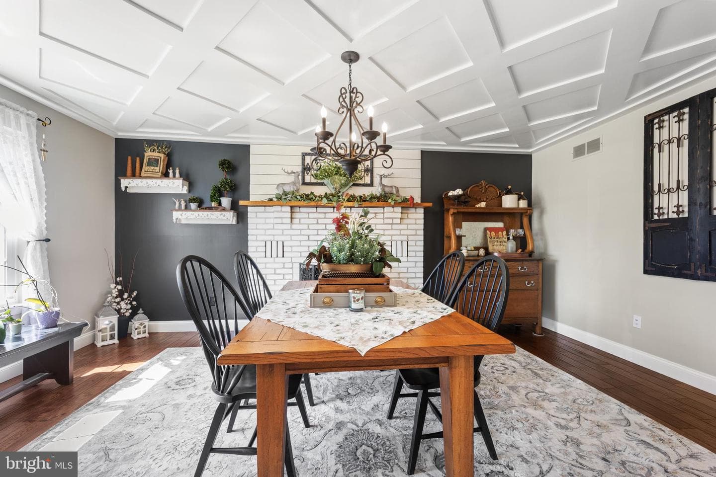 2288 Rebecca Drive photo 5
