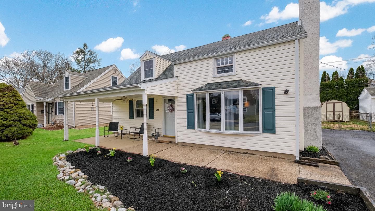 437 Newton Road photo 23
