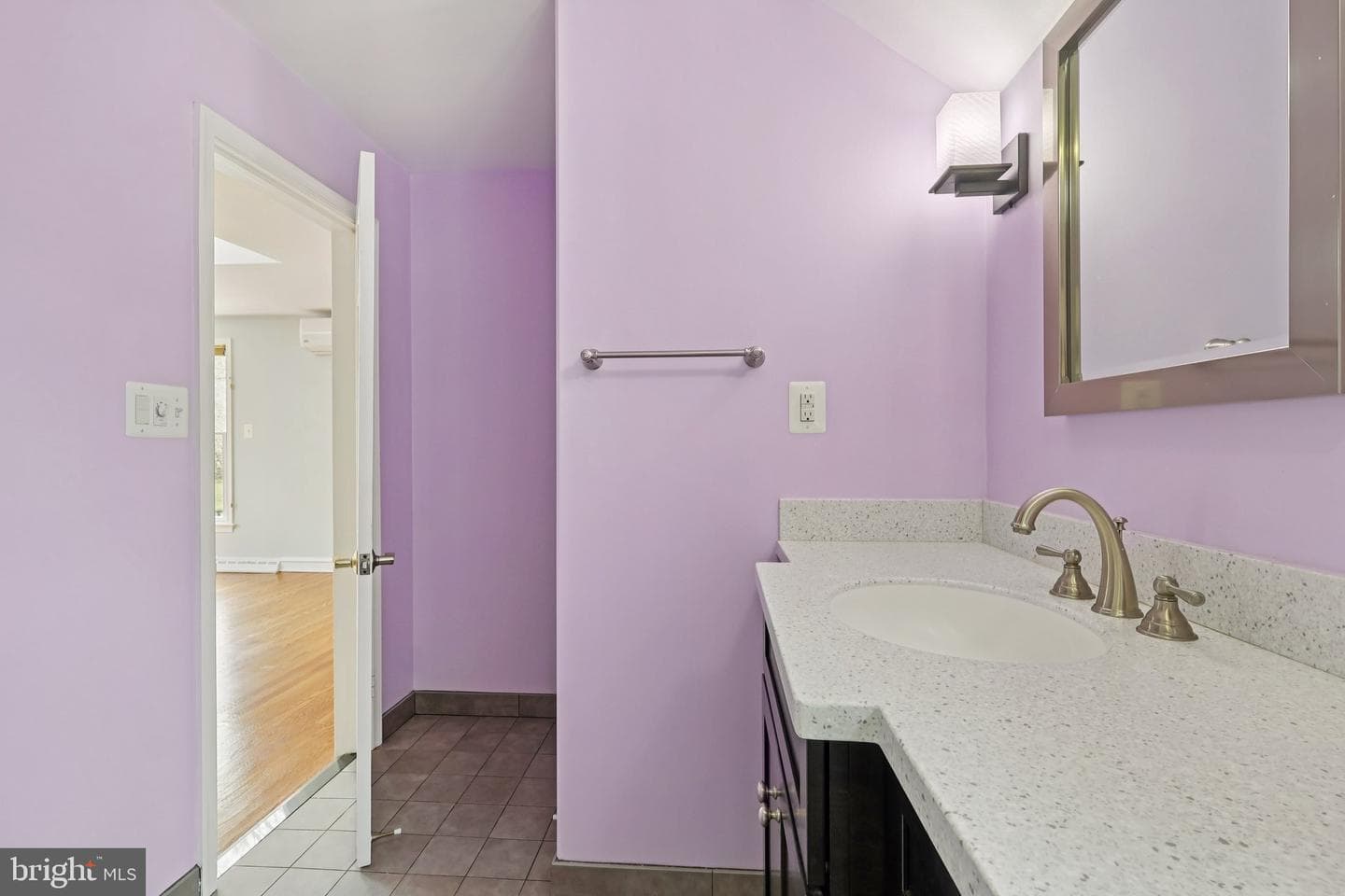 260 Mathers Road photo 39