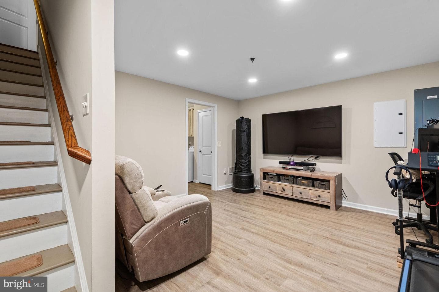 89 Cannon Court photo 24