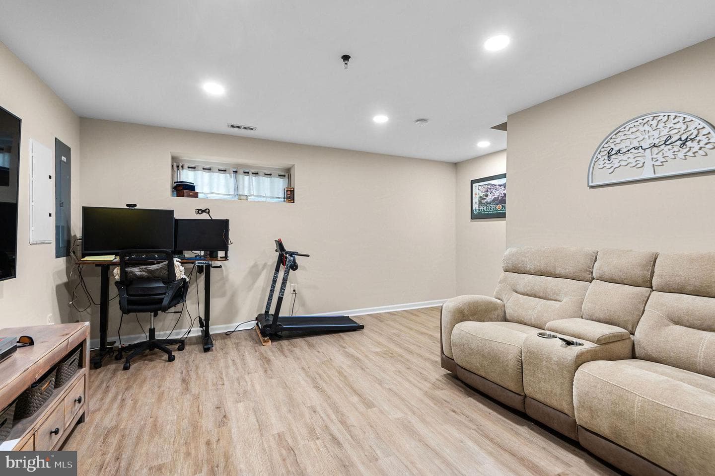 89 Cannon Court photo 25