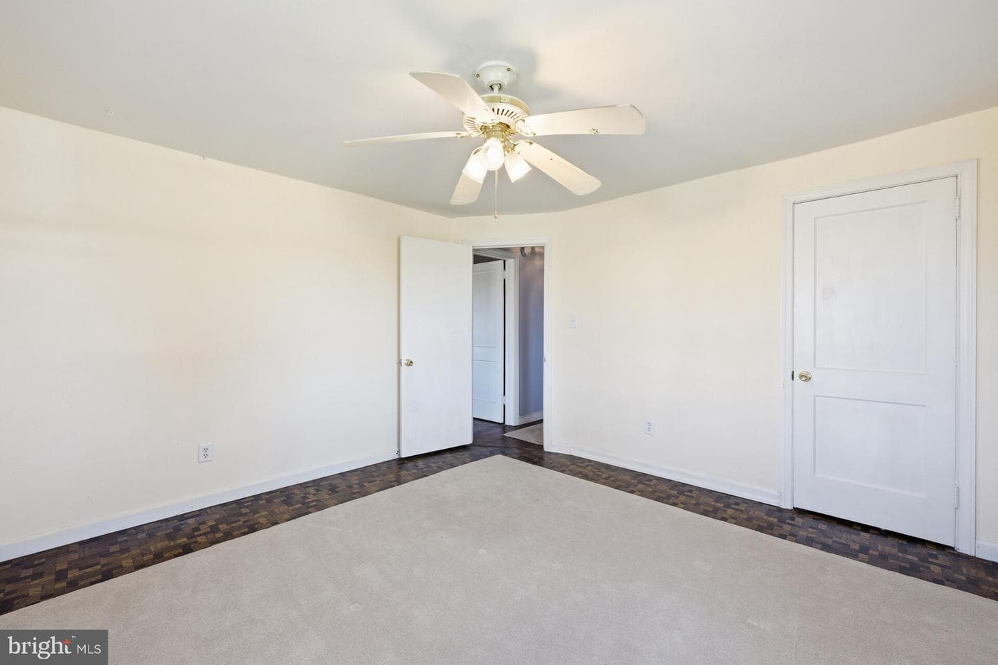 874 Sunset Lane photo 34